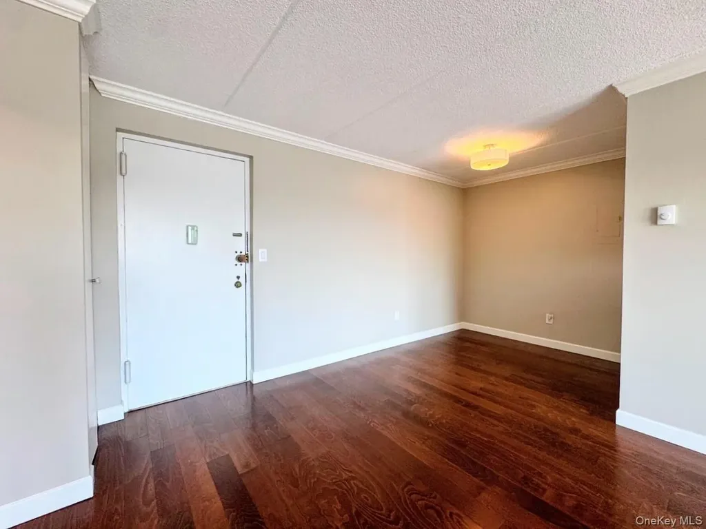 128 Colonial Parkway Yonkers NY 10710
