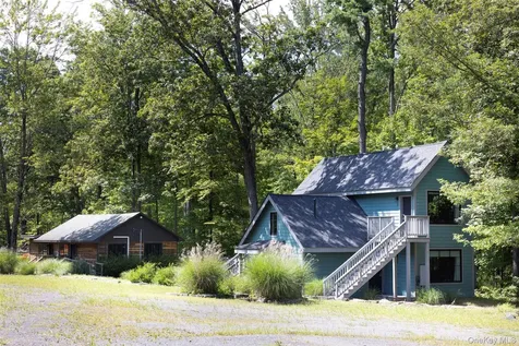 20 Country Club Lane Woodstock NY 12498