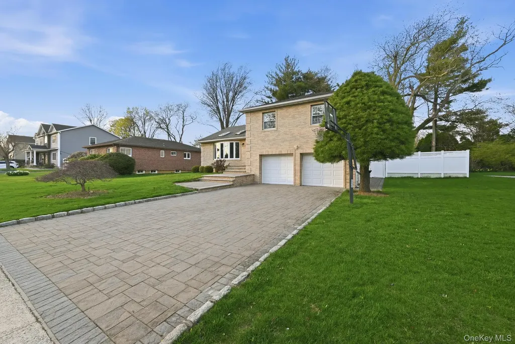 51 Ivy Drive Jericho NY 11753