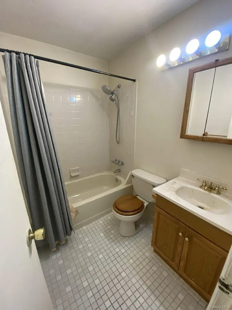 2 Lexington Hill Harriman NY 10926