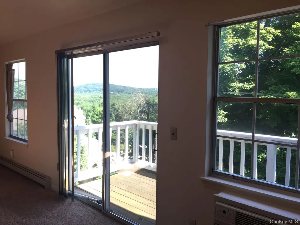 2 Lexington Hill Harriman NY 10926