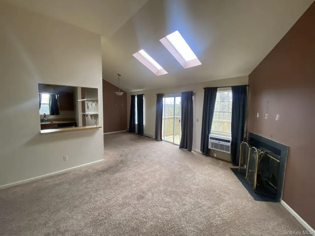 2 Lexington Hill Harriman NY 10926