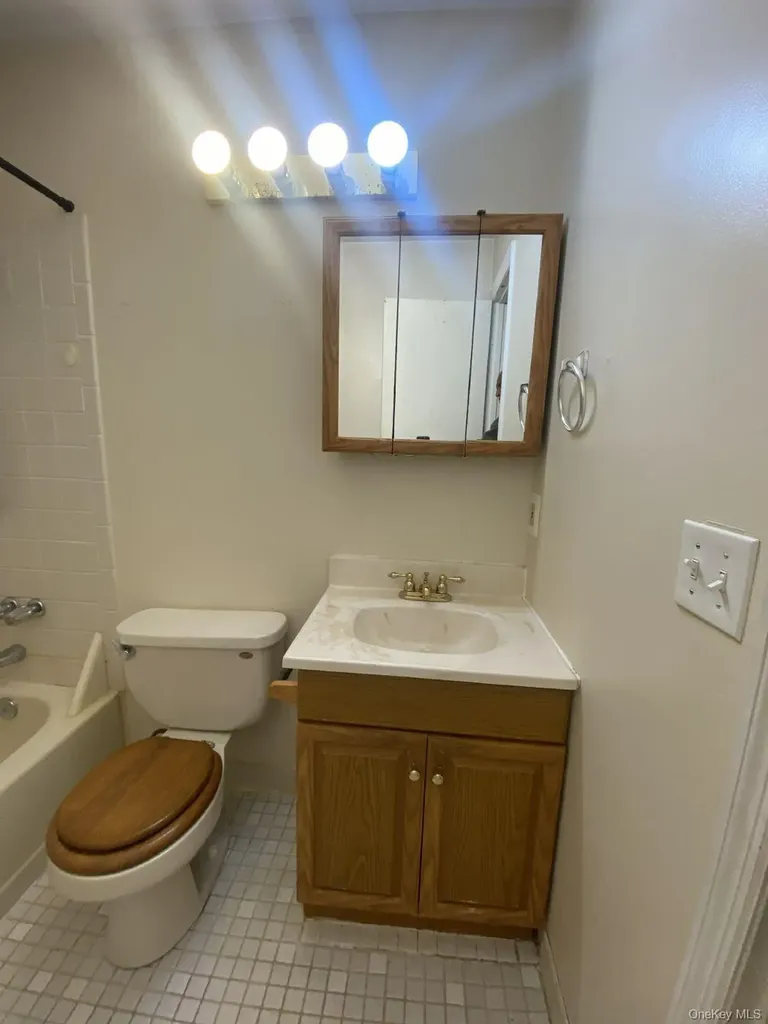 2 Lexington Hill Harriman NY 10926