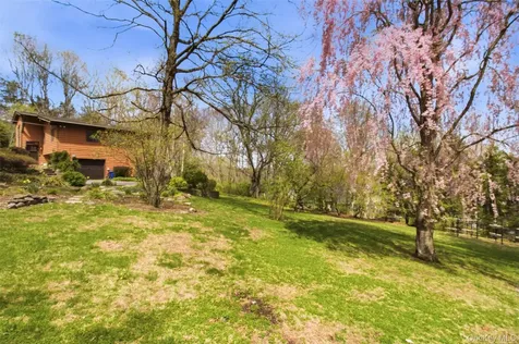 67 Entrance Way Purdys NY 10578
