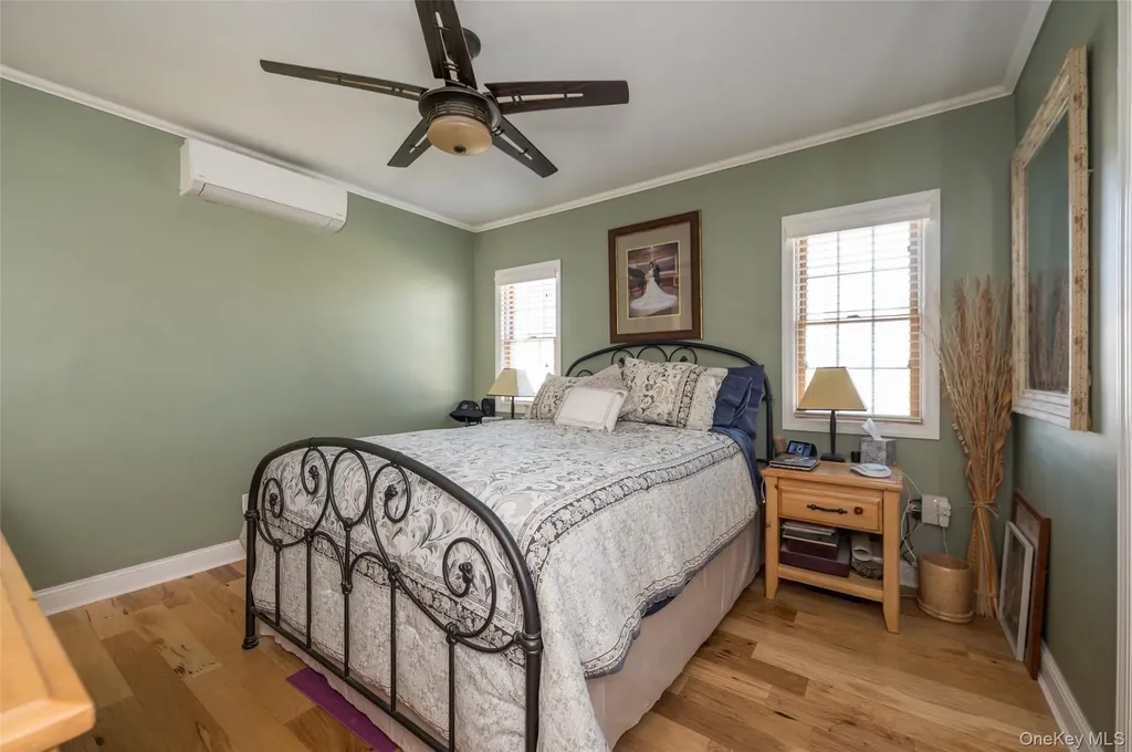 2941 Harvey Avenue Oceanside NY 11572