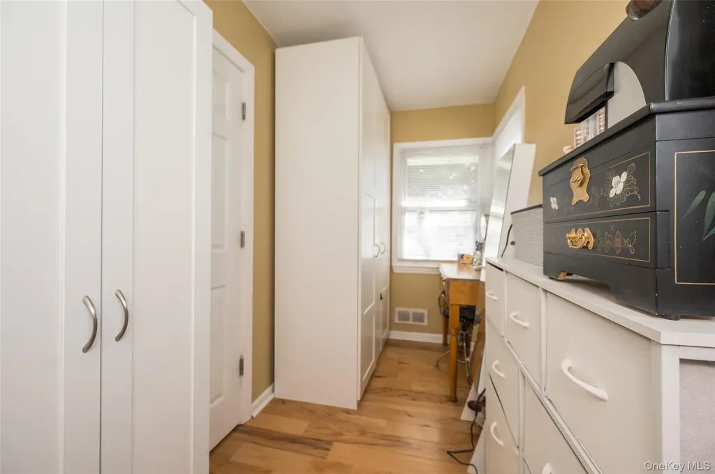 2941 Harvey Avenue Oceanside NY 11572
