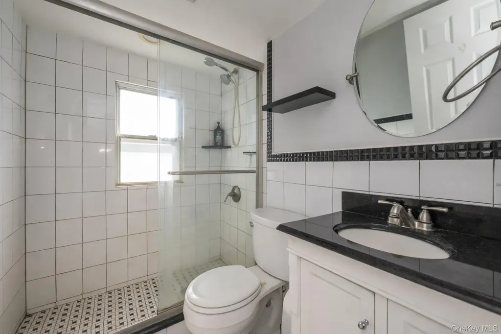2941 Harvey Avenue Oceanside NY 11572