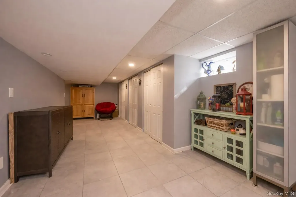 2941 Harvey Avenue Oceanside NY 11572