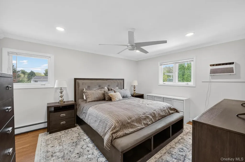 12 Farmstead Road Commack NY 11725