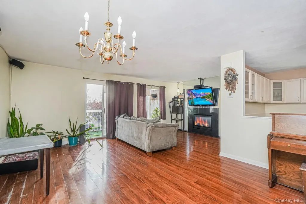 109 Indale Avenue Staten Island NY 10309
