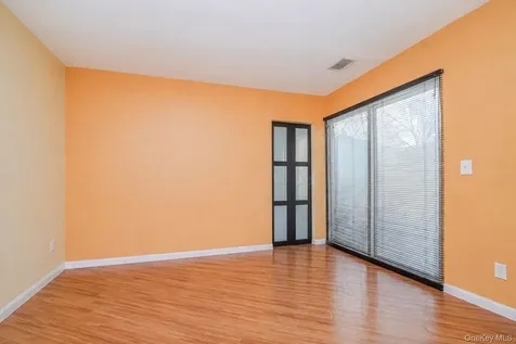109 Indale Avenue Staten Island NY 10309