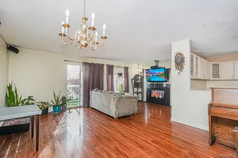109 Indale Avenue Staten Island NY 10309