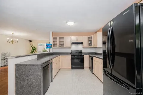 109 Indale Avenue Staten Island NY 10309