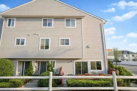 109 Indale Avenue Staten Island NY 10309