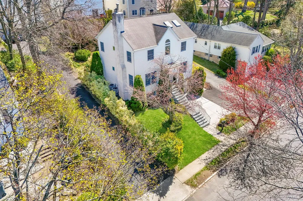218 Seventh Avenue Pelham NY 10803