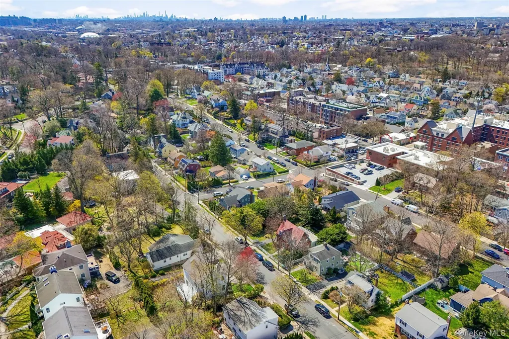 218 Seventh Avenue Pelham NY 10803