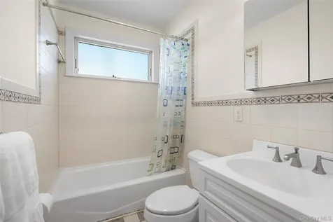 218 Seventh Avenue Pelham NY 10803