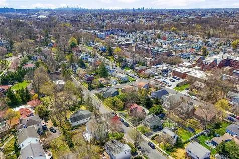 218 Seventh Avenue Pelham NY 10803