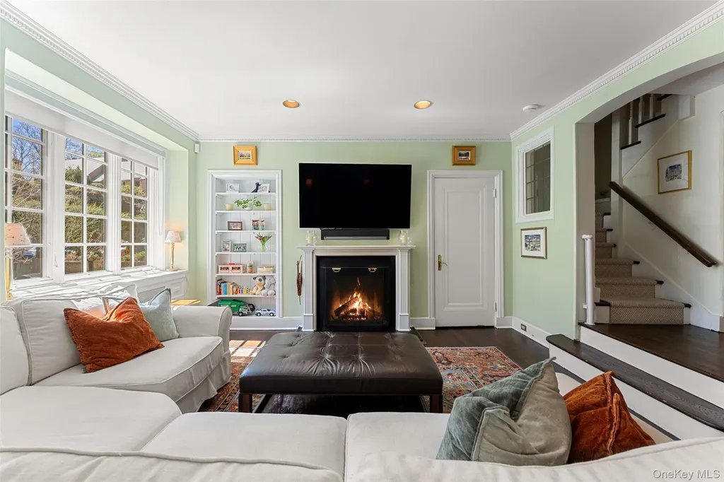 5 Merestone Terrace Bronxville NY 10708