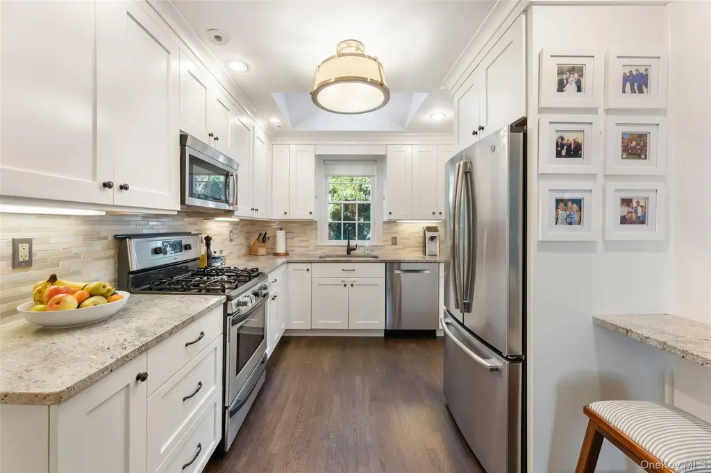 5 Merestone Terrace Bronxville NY 10708