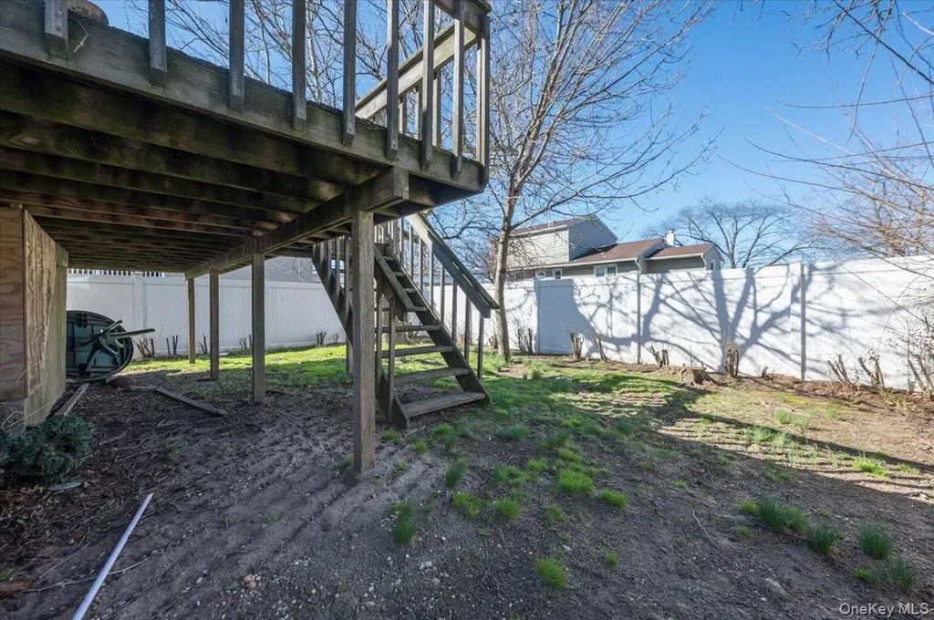 3468 4th Street Oceanside NY 11572