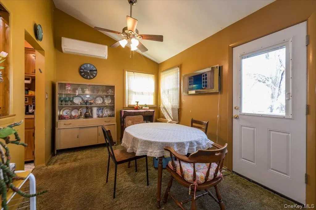 3468 4th Street Oceanside NY 11572