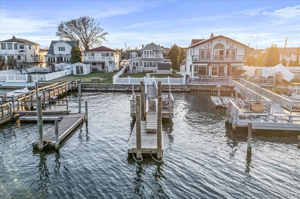 3451 Bay Front Baldwin NY 11510
