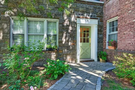 74 Pinewood Road Hartsdale NY 10530