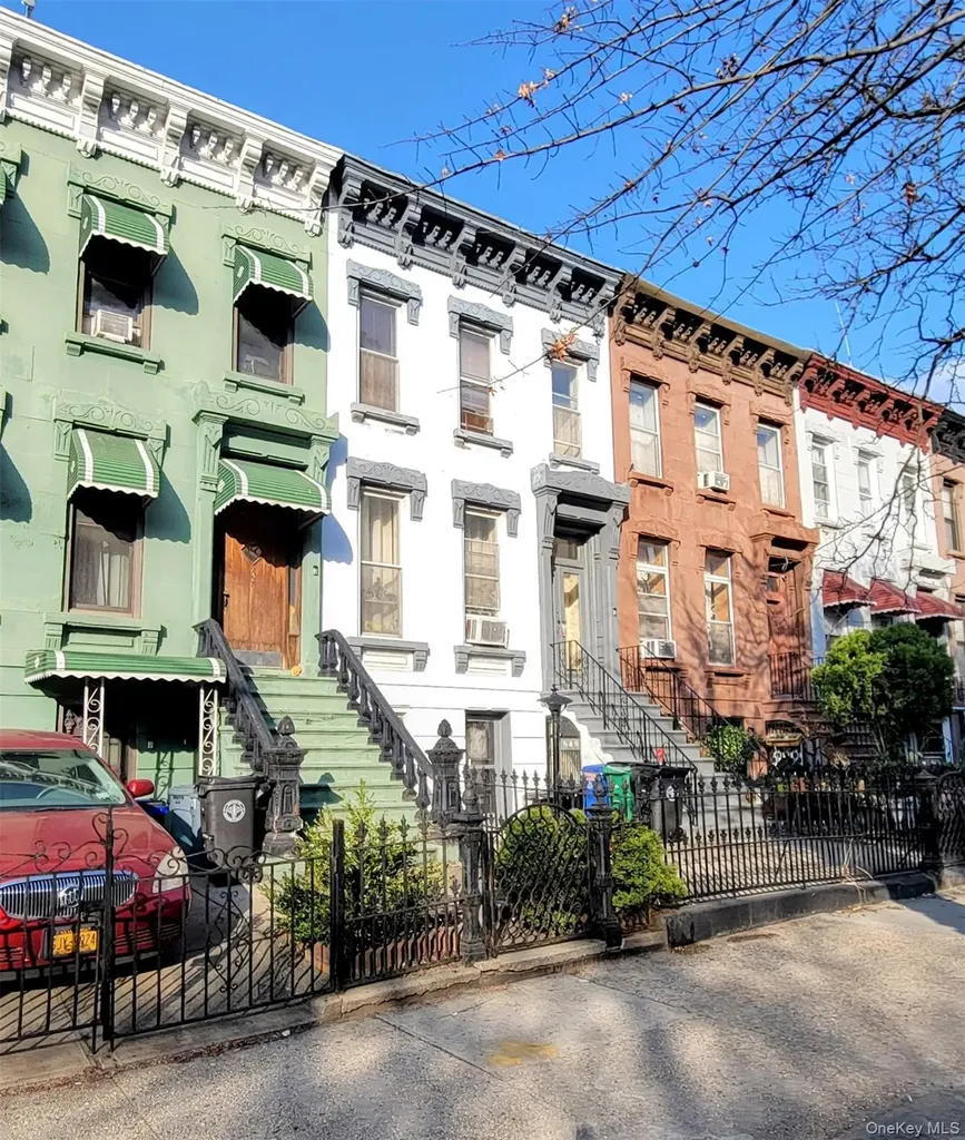 949 Bushwick Avenue Brooklyn NY 11221
