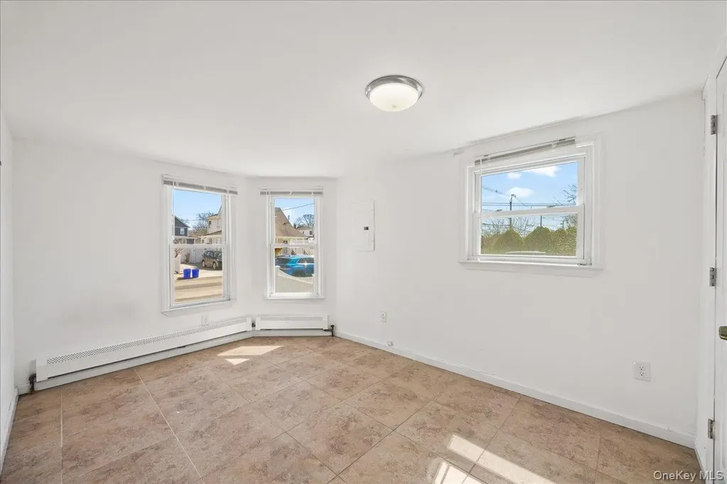 62 Westend Avenue Freeport NY 11520