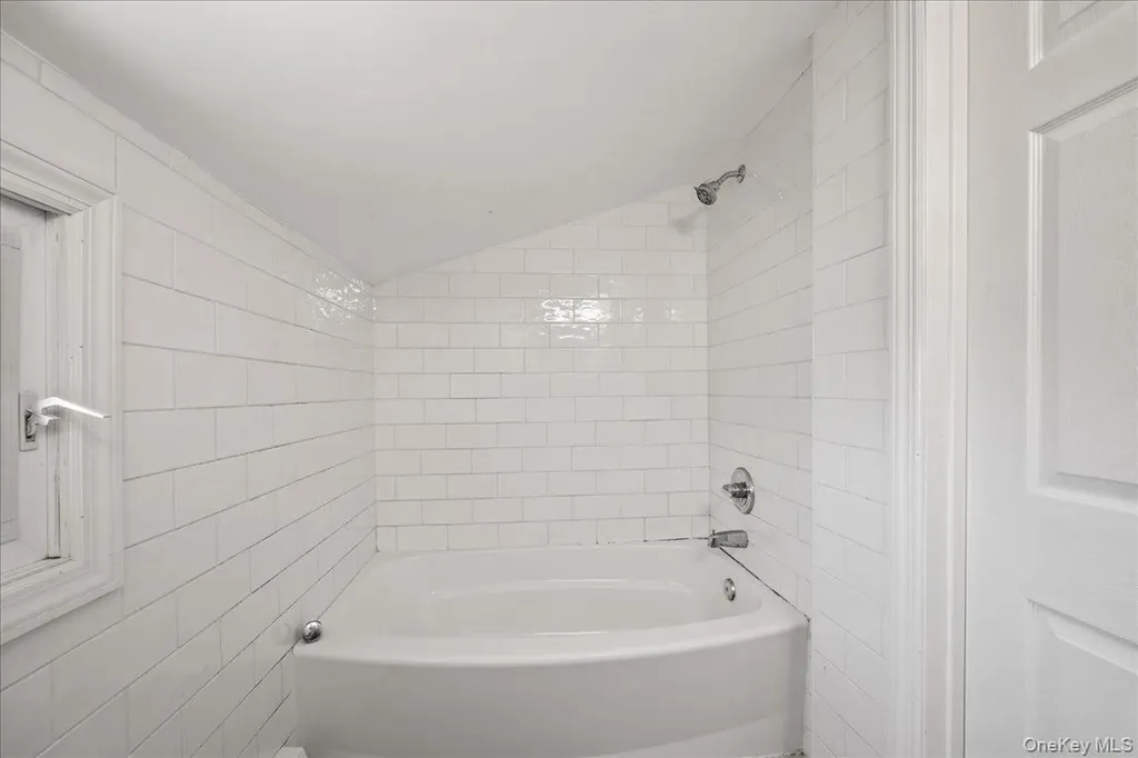 62 Westend Avenue Freeport NY 11520