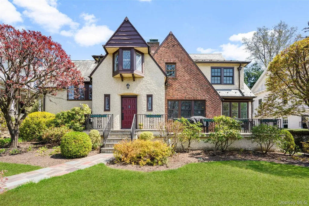 210 Cliff Avenue Pelham NY 10803