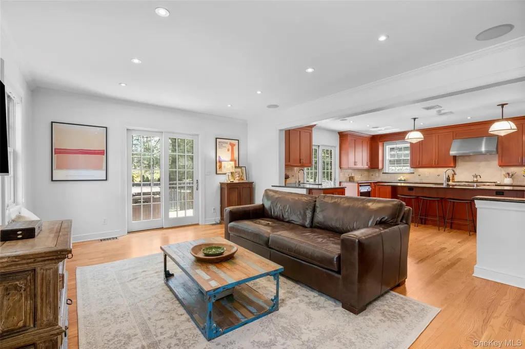 210 Cliff Avenue Pelham NY 10803