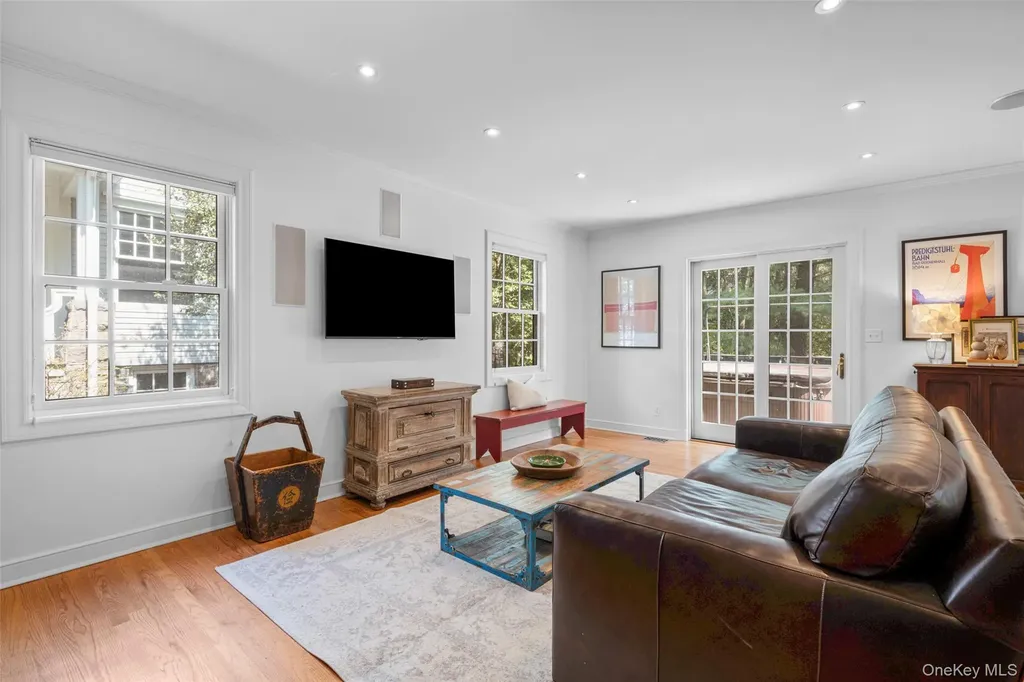 210 Cliff Avenue Pelham NY 10803