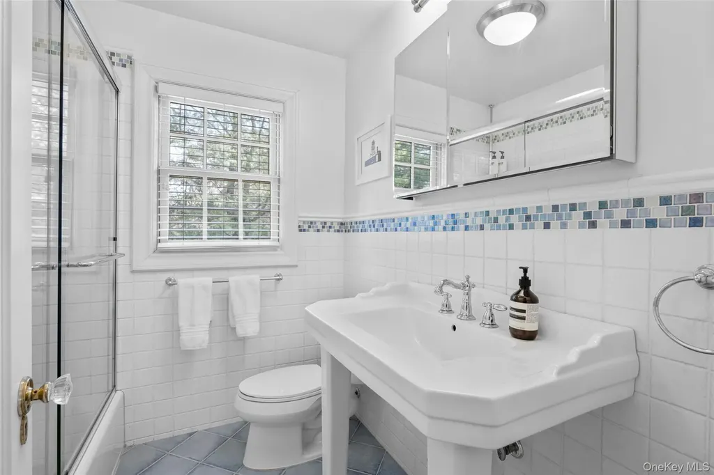 210 Cliff Avenue Pelham NY 10803