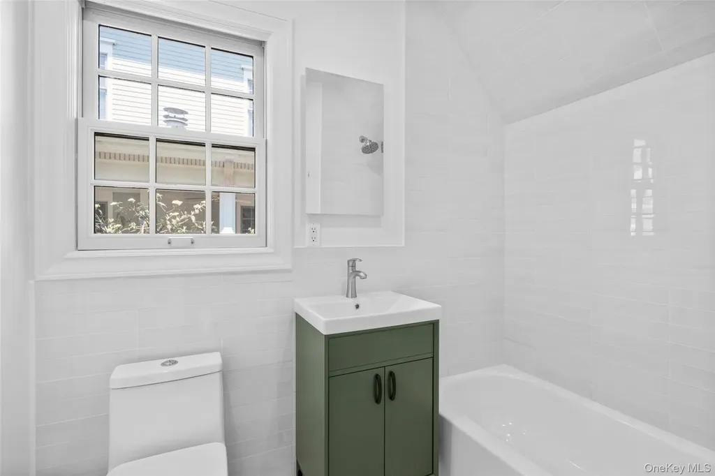 210 Cliff Avenue Pelham NY 10803