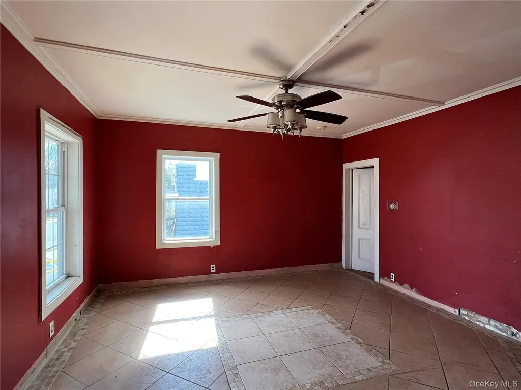 8 Grant Street Middletown NY 10940