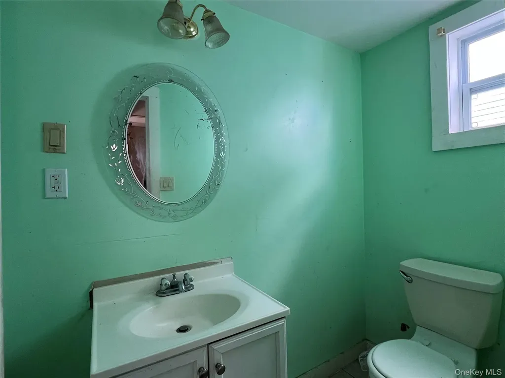 8 Grant Street Middletown NY 10940