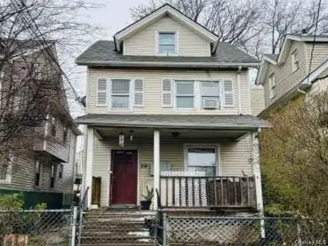 59 Crescent Avenue New Rochelle NY 10801