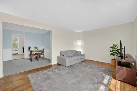 37 Fieldstone Drive Hartsdale NY 10530