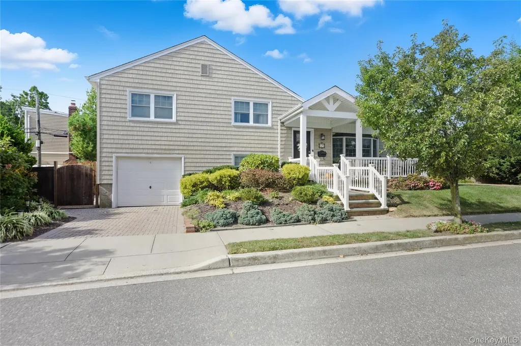 69 Harmon Street Long Beach NY 11561