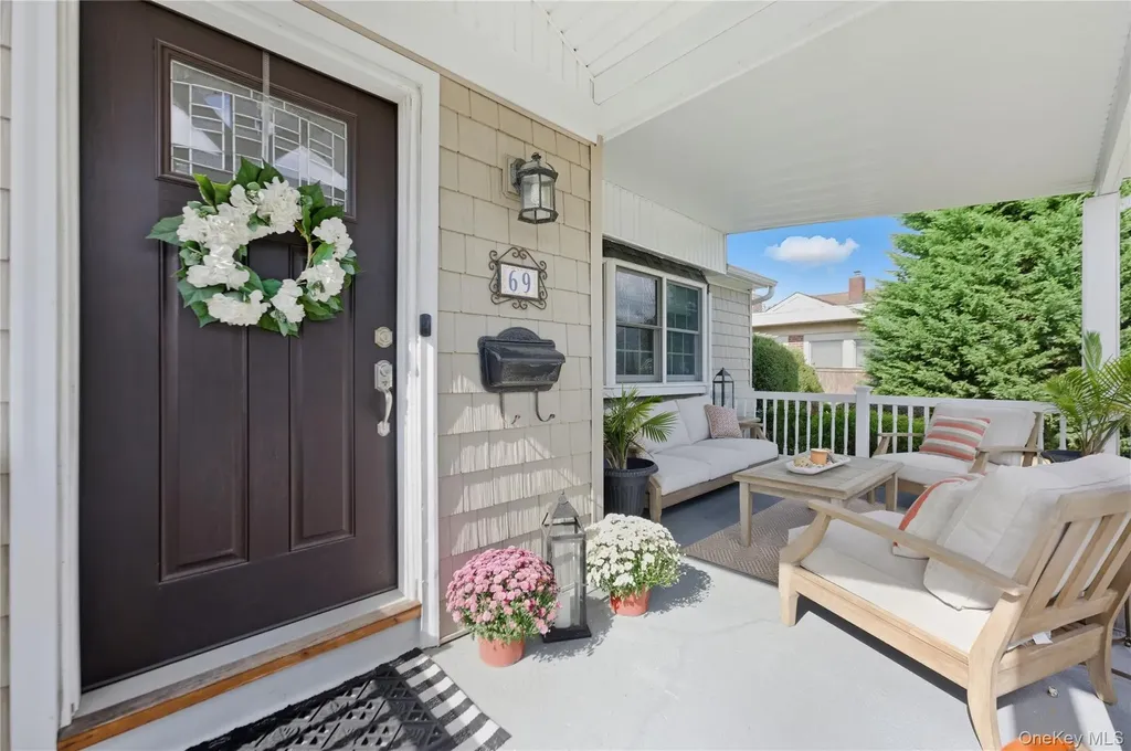 69 Harmon Street Long Beach NY 11561