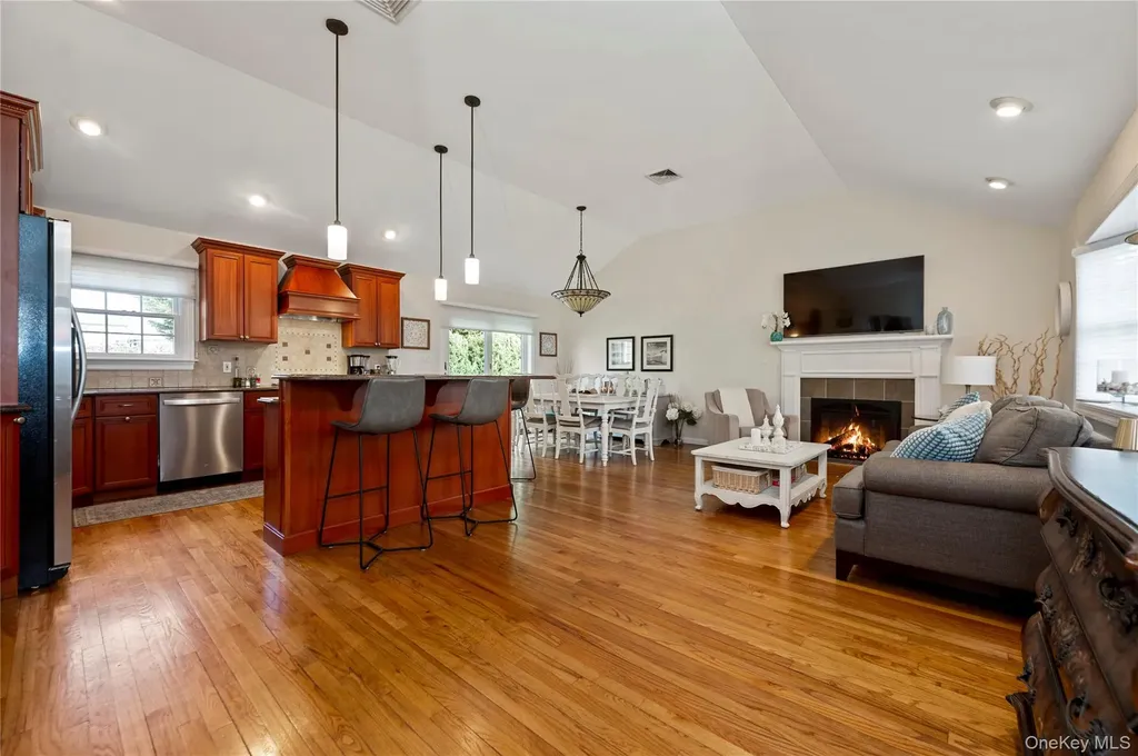69 Harmon Street Long Beach NY 11561