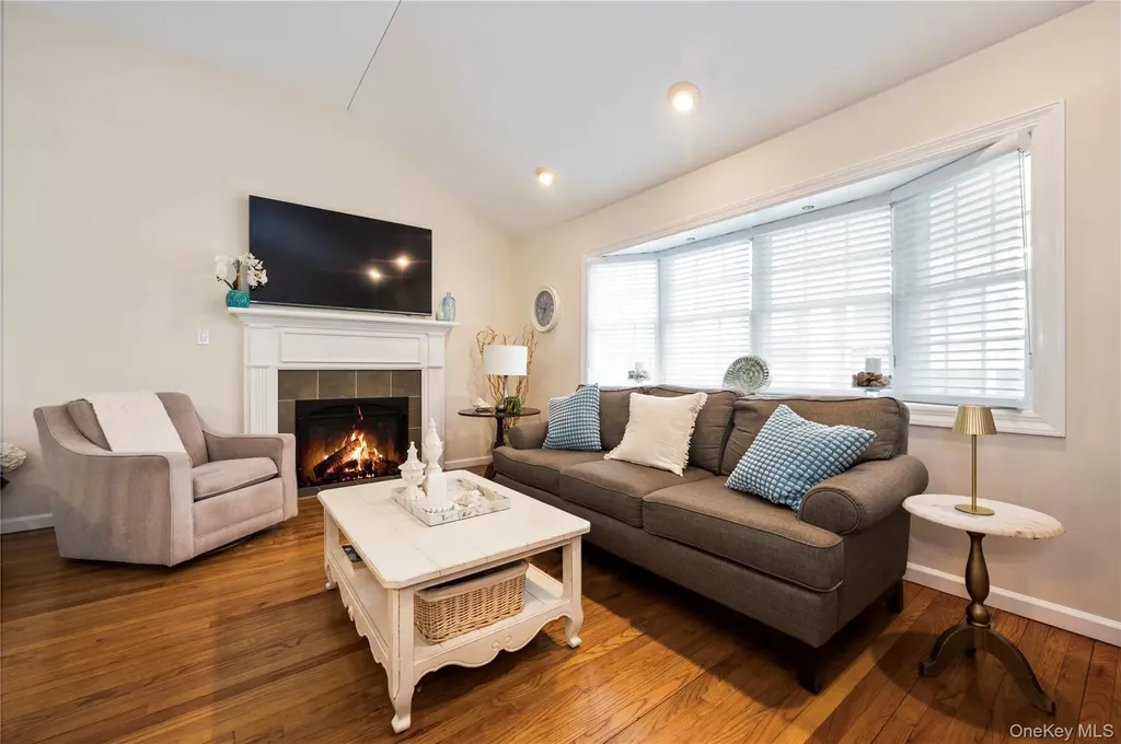 69 Harmon Street Long Beach NY 11561