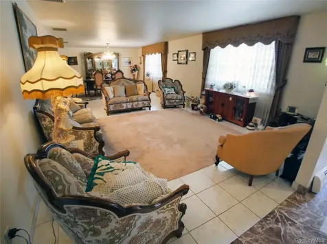 80 Eton Road Thornwood NY 10594