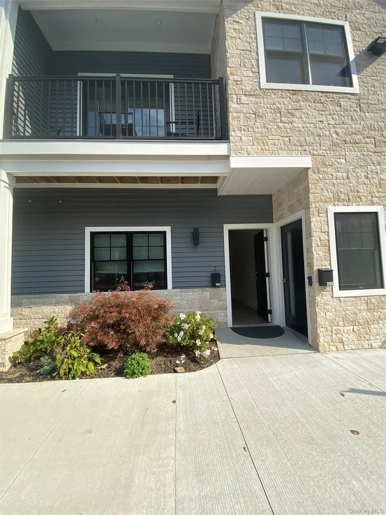 418 Atlantic Avenue Oceanside NY 11572