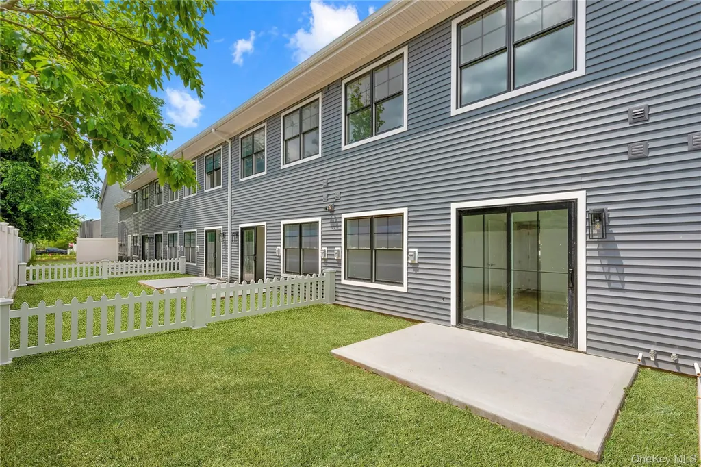 418 Atlantic Avenue Oceanside NY 11572