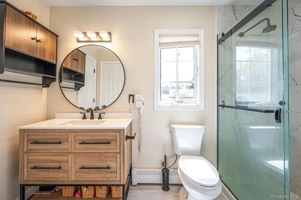 8 Whisper Lane Smithtown NY 11787