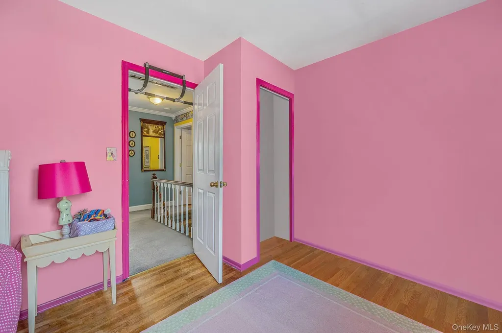8 Whisper Lane Smithtown NY 11787