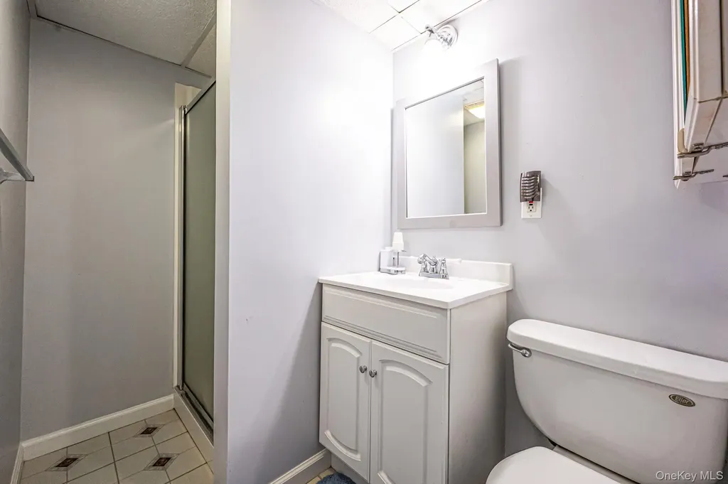 8 Whisper Lane Smithtown NY 11787